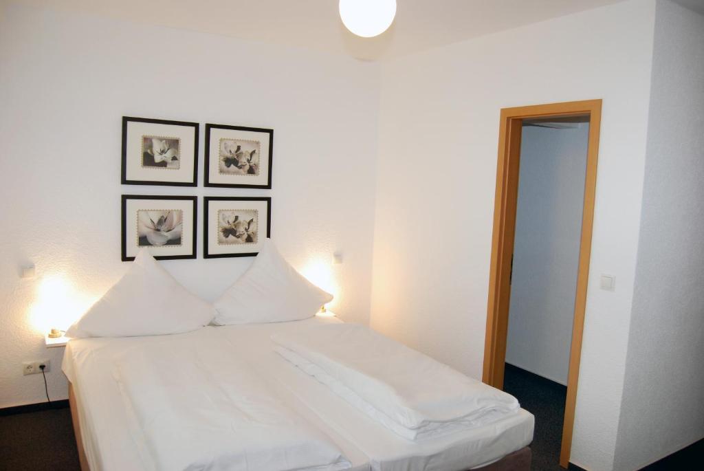 Hotel Rheinischer Hof Erkrath Zimmer foto
